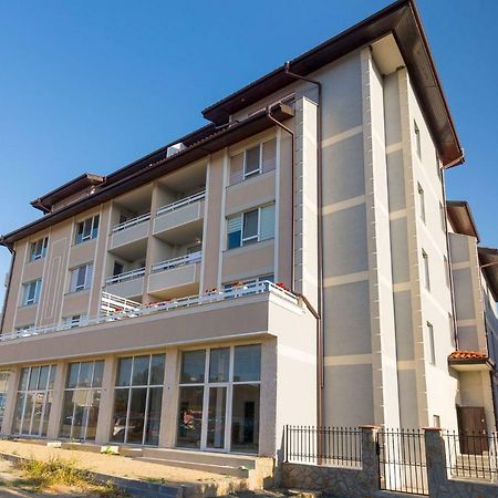 Hiora Apartments Vasiliko Tsarevo Eksteriør billede