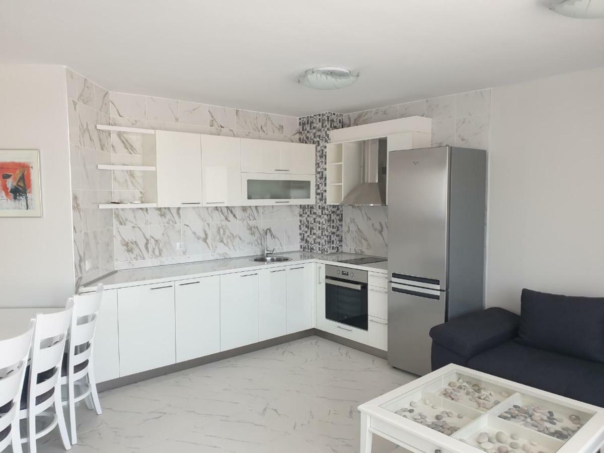 Hiora Apartments Vasiliko Tsarevo Eksteriør billede