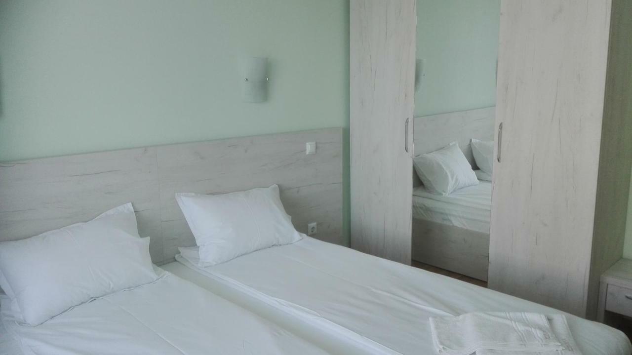 Hiora Apartments Vasiliko Tsarevo Eksteriør billede
