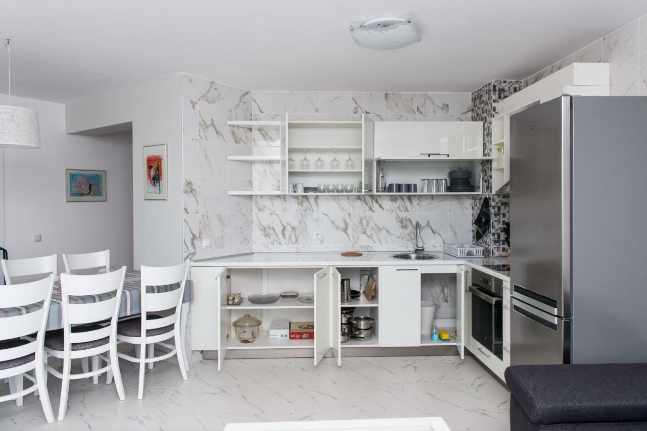 Hiora Apartments Vasiliko Tsarevo Eksteriør billede