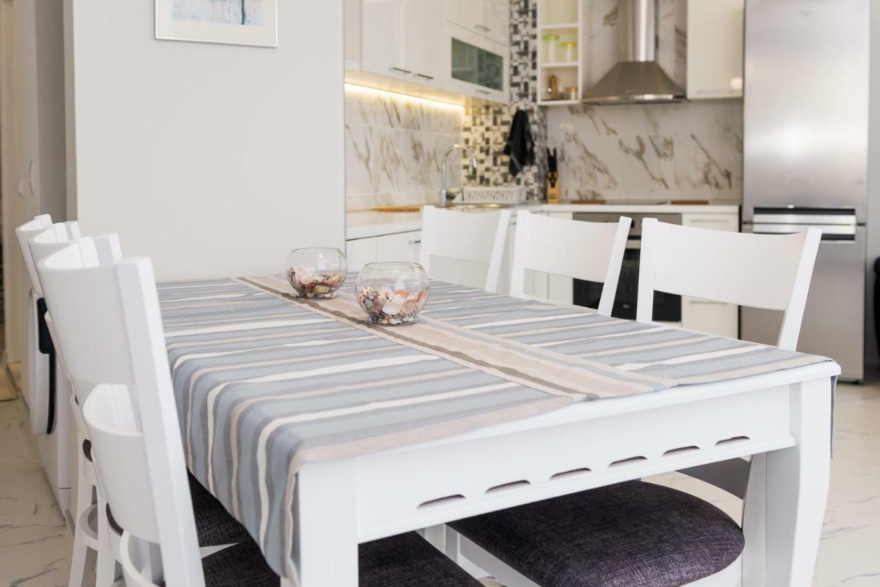 Hiora Apartments Vasiliko Tsarevo Eksteriør billede
