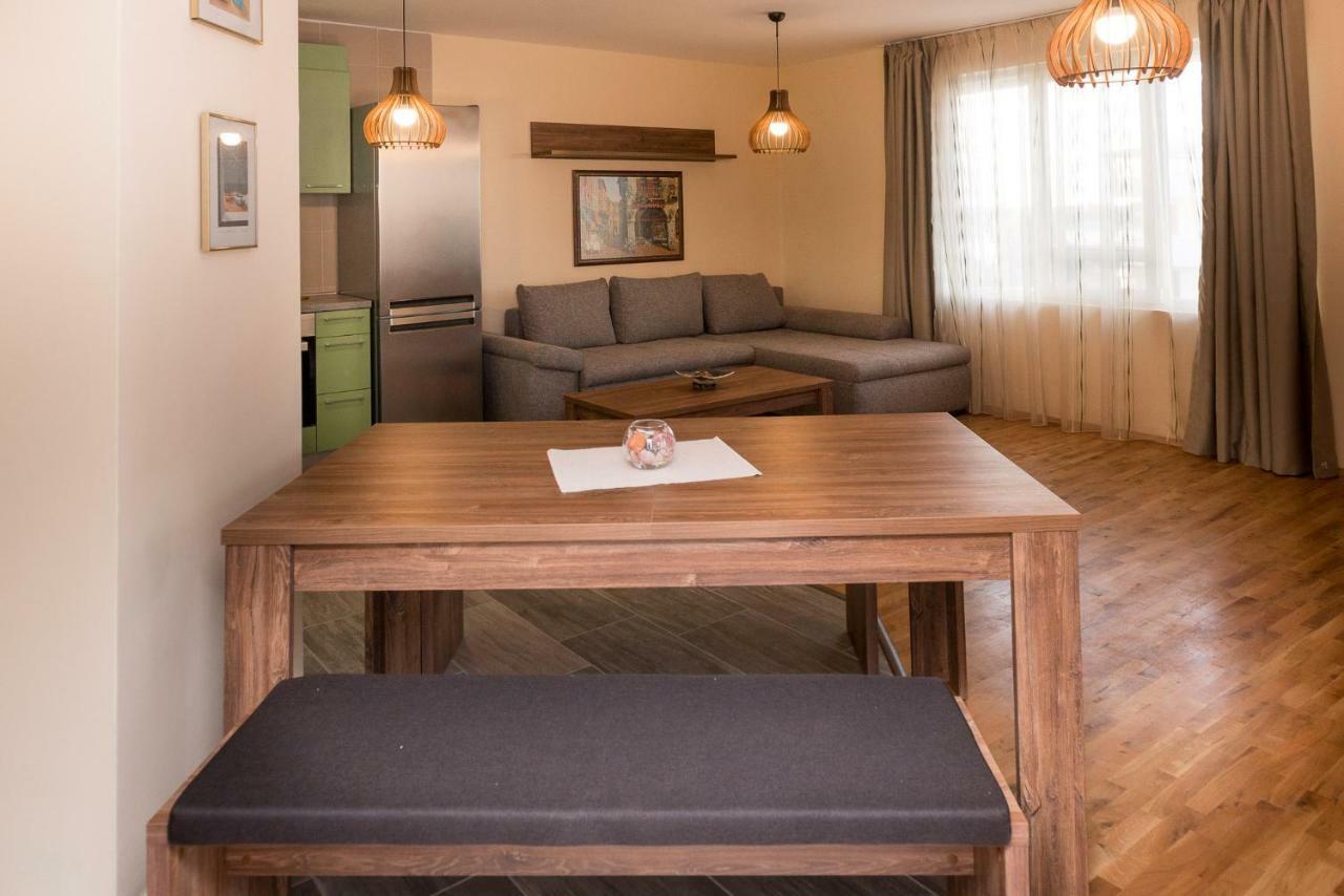 Hiora Apartments Vasiliko Tsarevo Eksteriør billede